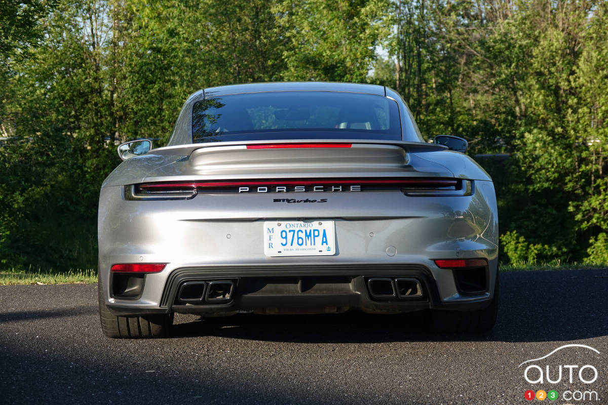 Porsche 911 Turbo S 2021, arrière